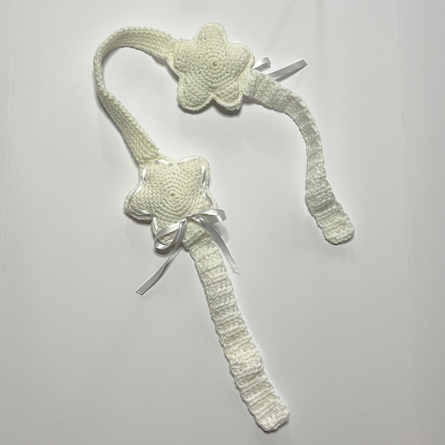 White Starmuff With Bows