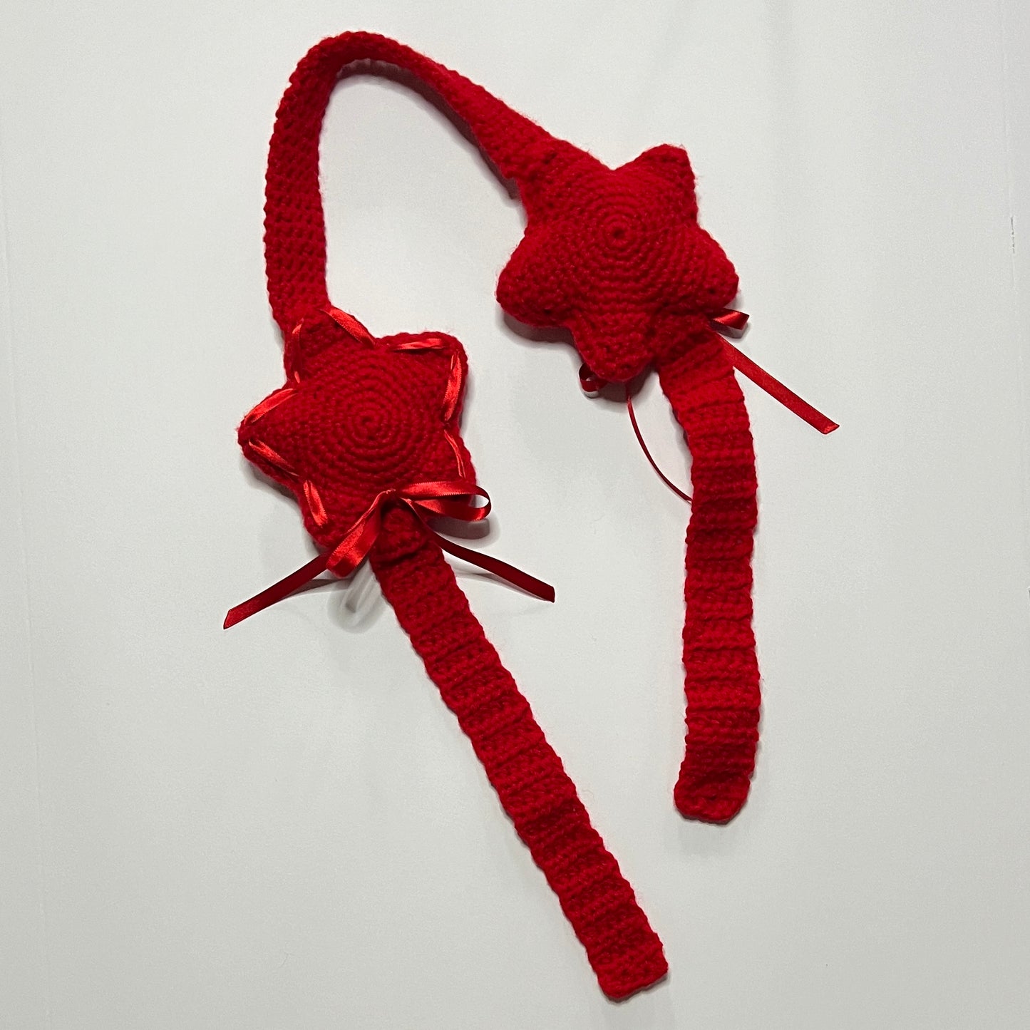 Red Starmuff with Bows