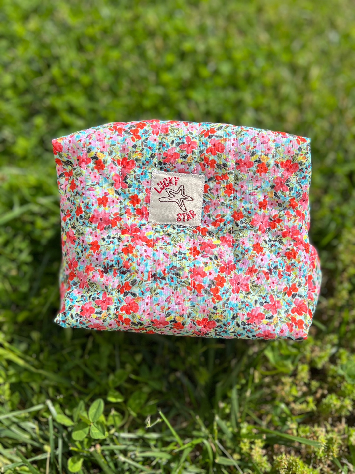 Flower Fields Quilted Make-Up Bag