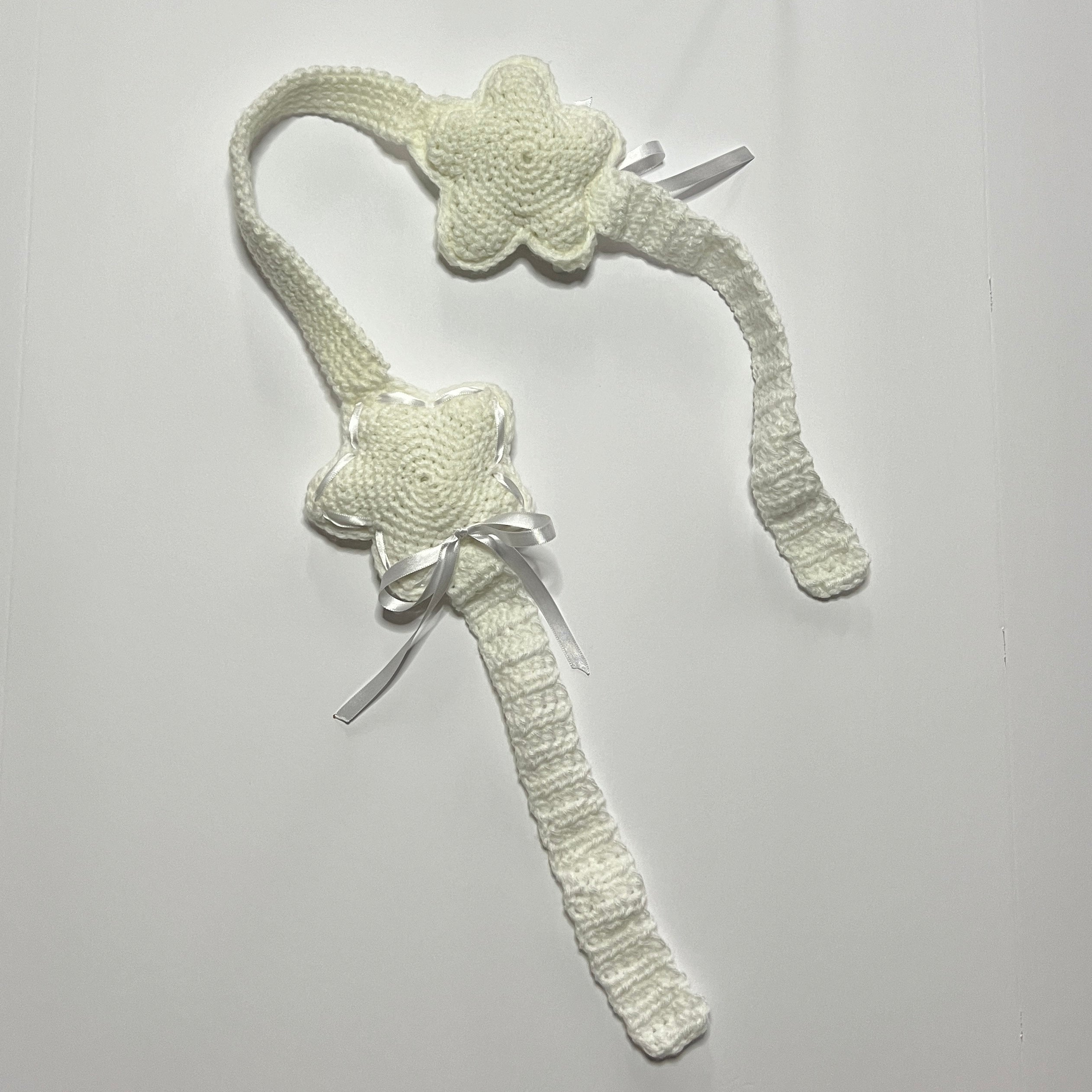 White Starmuff With Bows